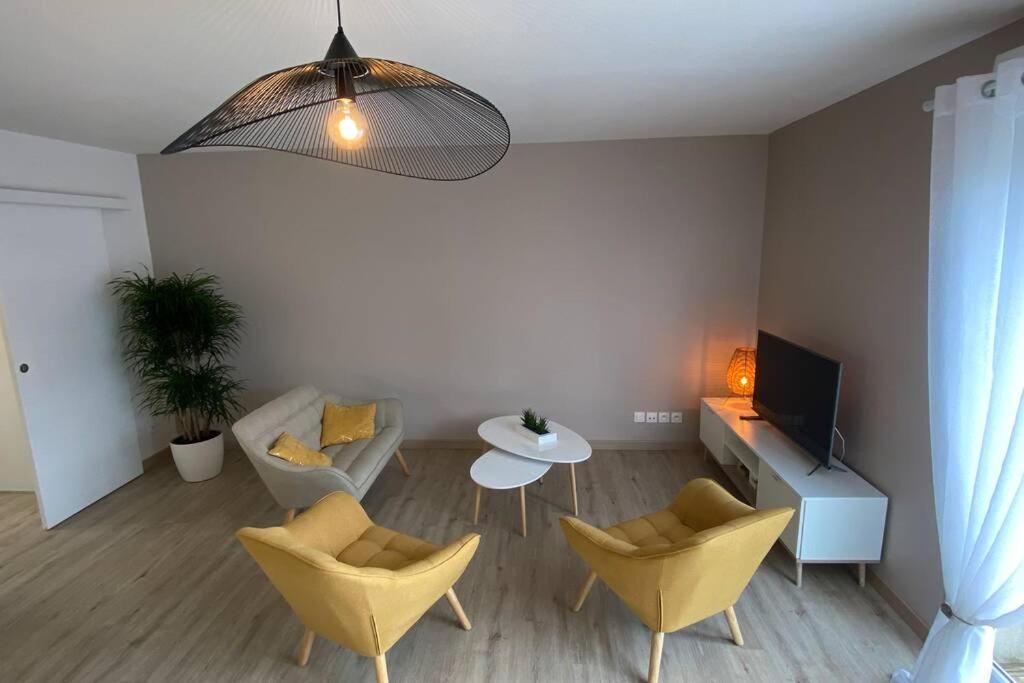 Appartement Maison En Duplex 80M² Jardin Terrasse Saint-Julien-les-Villas Εξωτερικό φωτογραφία